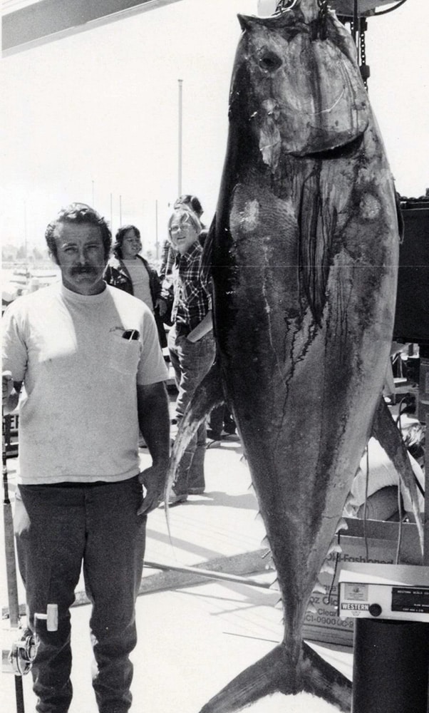 biggest yellowfin tuna vintage fishing record Mexico